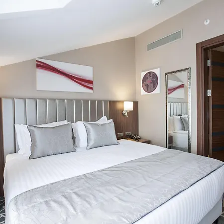 Ramada By Wyndham Alibeykoy Istanboel