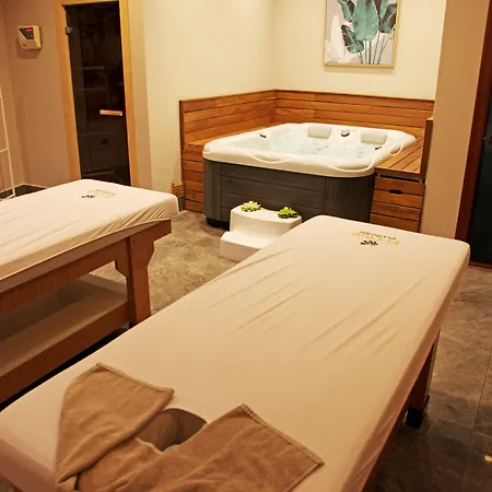 Hotel Ramada By Wyndham Alibeykoy 4*