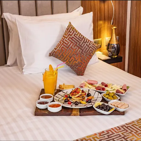 Ramada By Wyndham Alibeykoy Hotell 4*