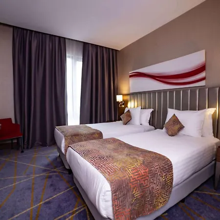 Ramada By Wyndham Alibeykoy Hotell