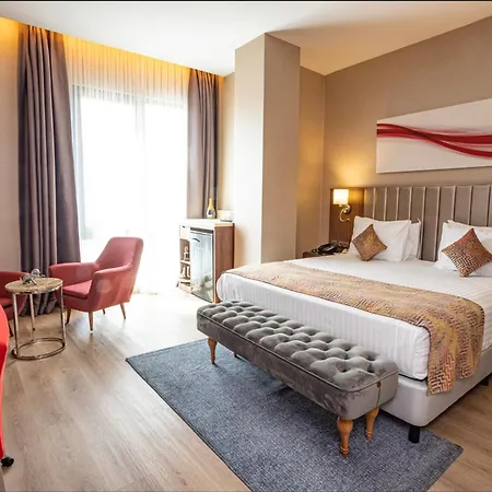 Ramada By Wyndham Alibeykoy Otel