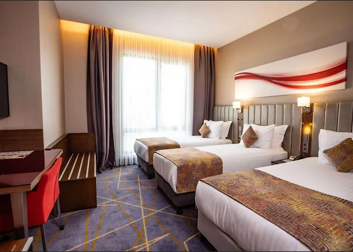 Ramada By Wyndham Alibeykoy 4*