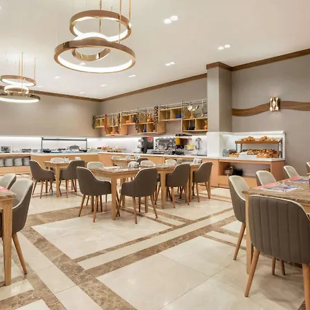Hotel Ramada By Wyndham Alibeykoy 4*