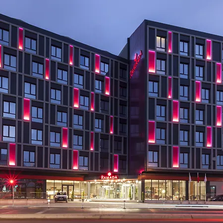 Ramada By Wyndham Alibeykoy Отель Стамбул