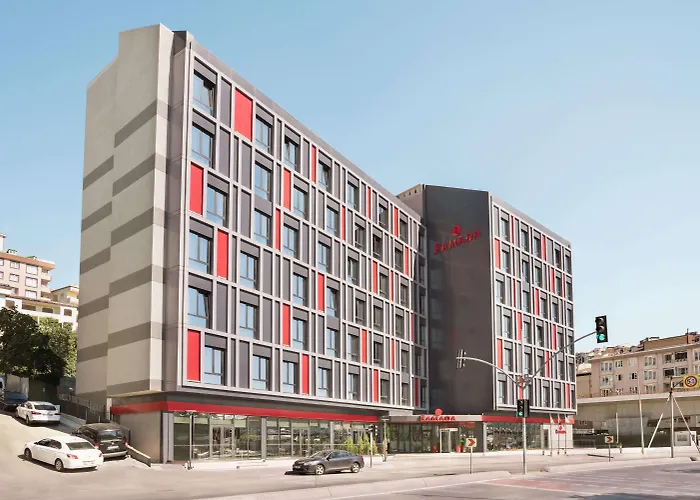 Ramada By Wyndham Alibeykoy Hotel 4*