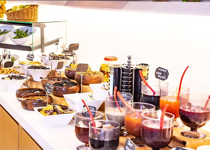 Hotel Ramada By Wyndham Alibeykoy 4*