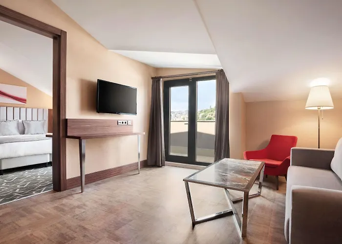 Hotel Ramada By Wyndham Alibeykoy Istanbul