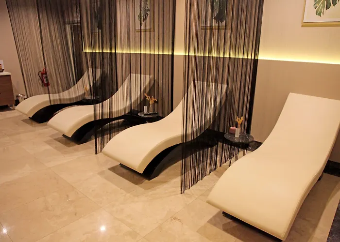 Ramada By Wyndham Alibeykoy Hotel 4*