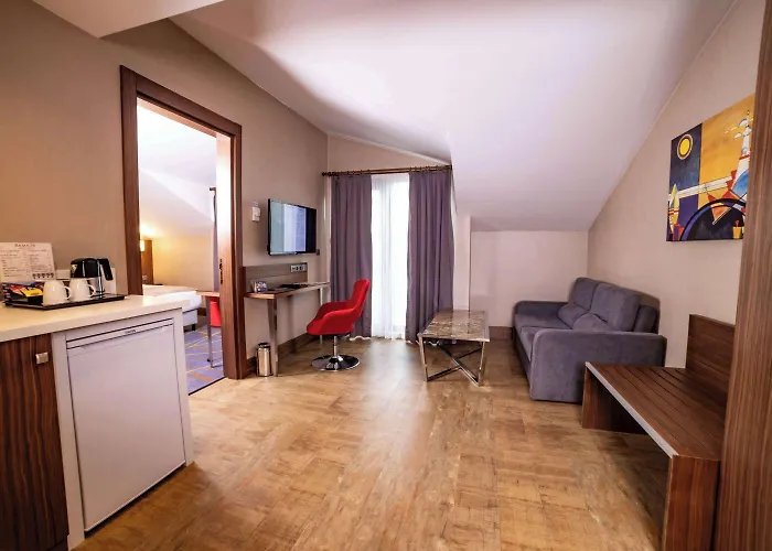 Ramada By Wyndham Alibeykoy 4* Istanbul